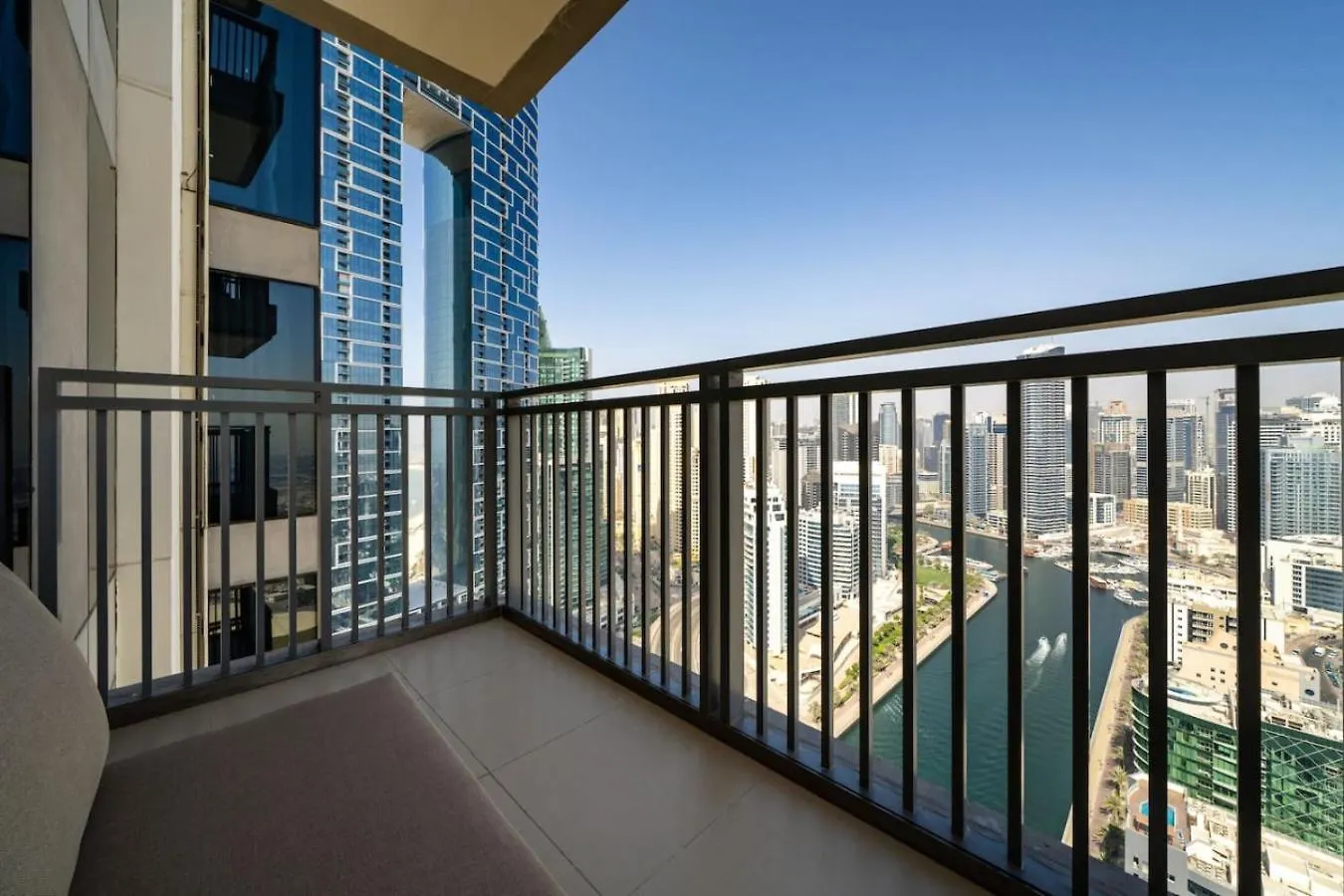 Appartement Seraya Residence 17 - 4Bdr - 2 Balconies With Marina Views Dubaï