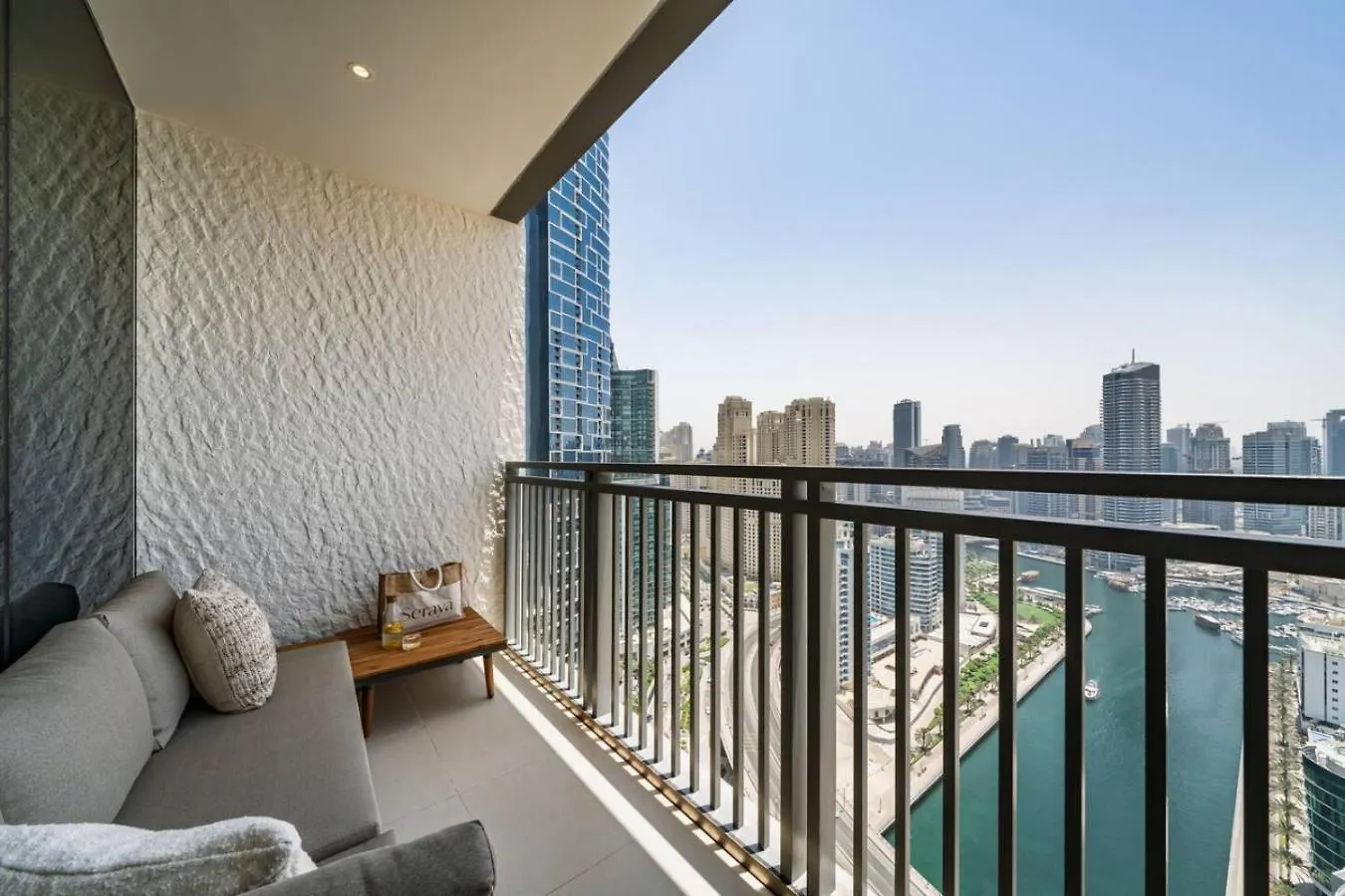 Seraya Residence 17 - 4Bdr - 2 Balconies With Marina Views Dubaï Appartement