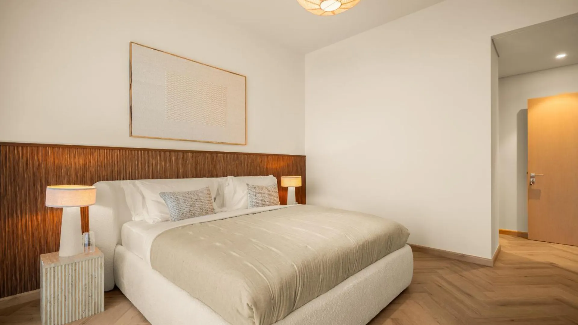 Seraya Residence 17 - 4Bdr - 2 Balconies With Marina Views Dubai 0*,  United Arab Emirates