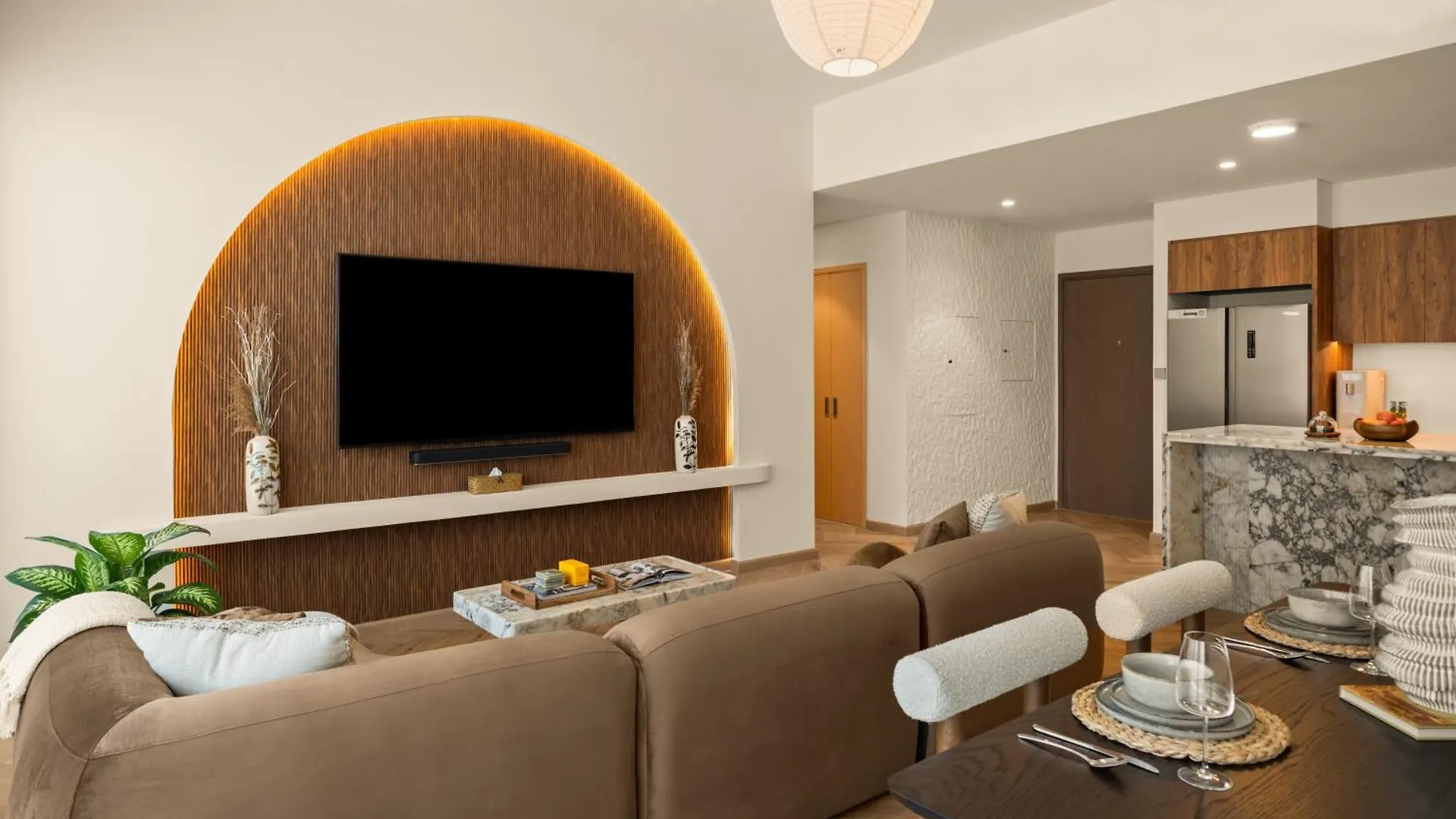 Apartment Seraya Residence 17 - 4Bdr - 2 Balconies With Marina Views Dubai
